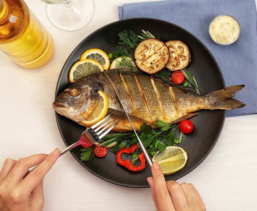 هل تناول الأسماك تحمي من الأمراض المزمنة؟