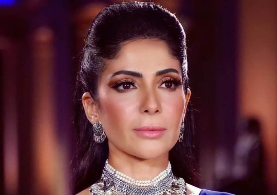 منى زكي تكشف كواليس مشهدها الشهير مع السقا في فيلم "أفريكانو"