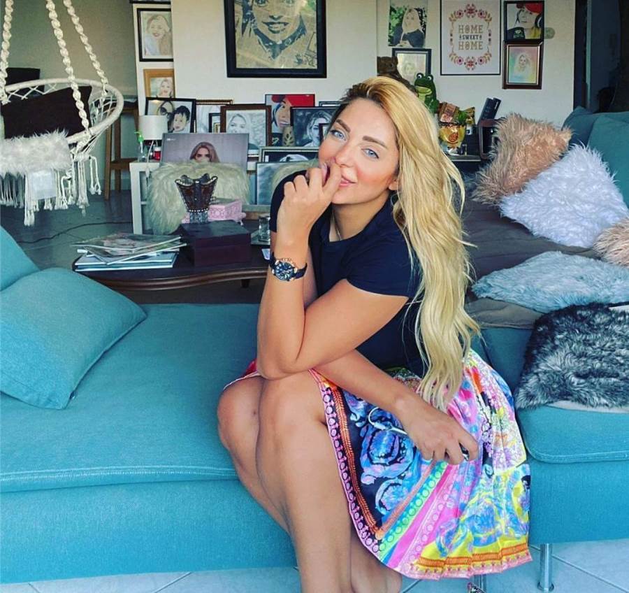 مي حلمي توجه رسالة تهديد شديدة .. تعرفي عليها