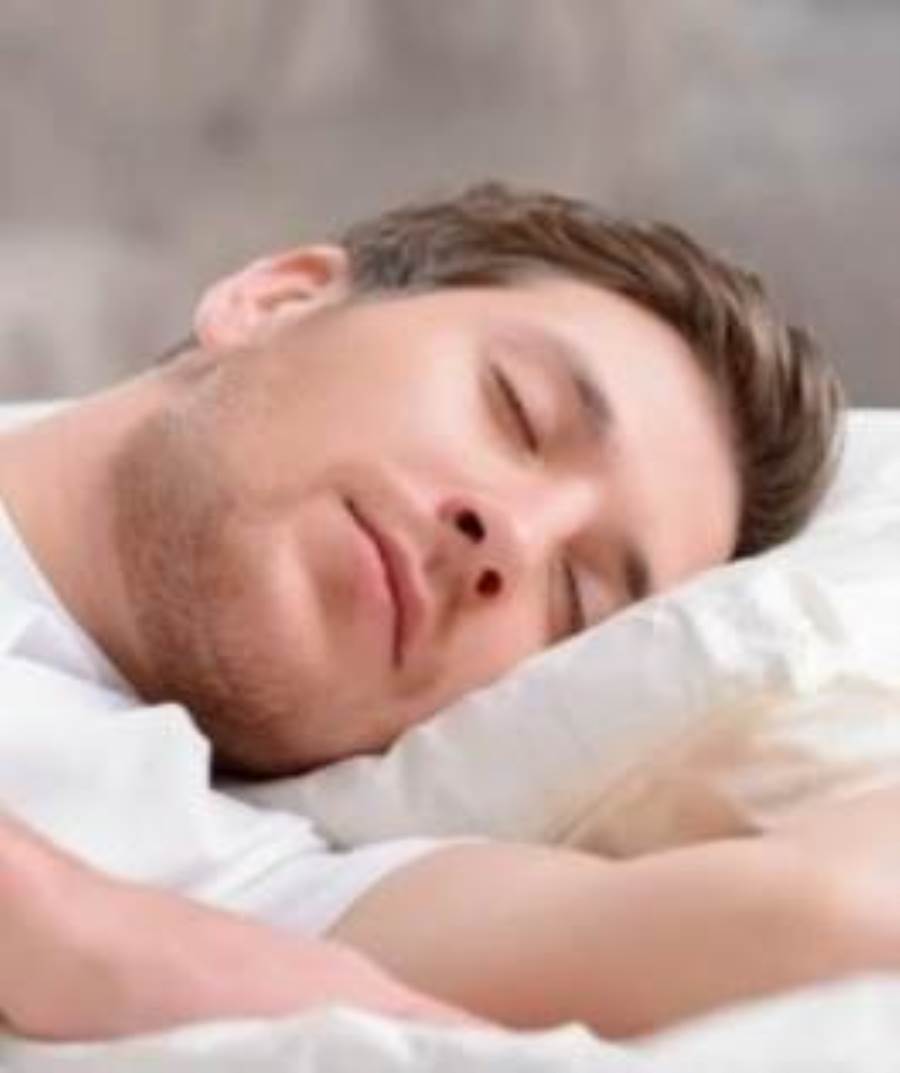 النوم لفترات طويلة كارثة.. يؤثر على العقل