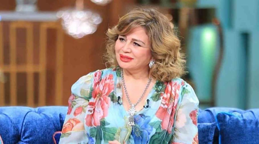 بعد المطالبة بوقف "المومس الفاضلة" .. إلهام شاهين ترد بحزم