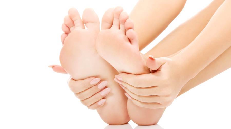 ترطيب الكعبين