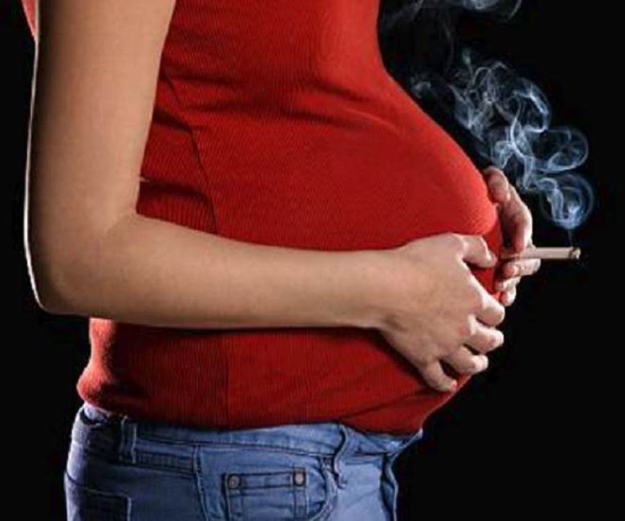 دراسة تكشف تأثير التدخين على نمو الجنين حتى بعد الإقلاع عنه أثناء الحمل