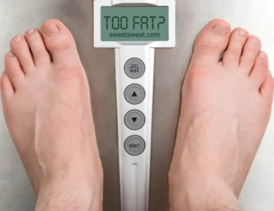  5 أخطاء شائعة احذروها بعد الأكل.. تسبب زيادة الوزن