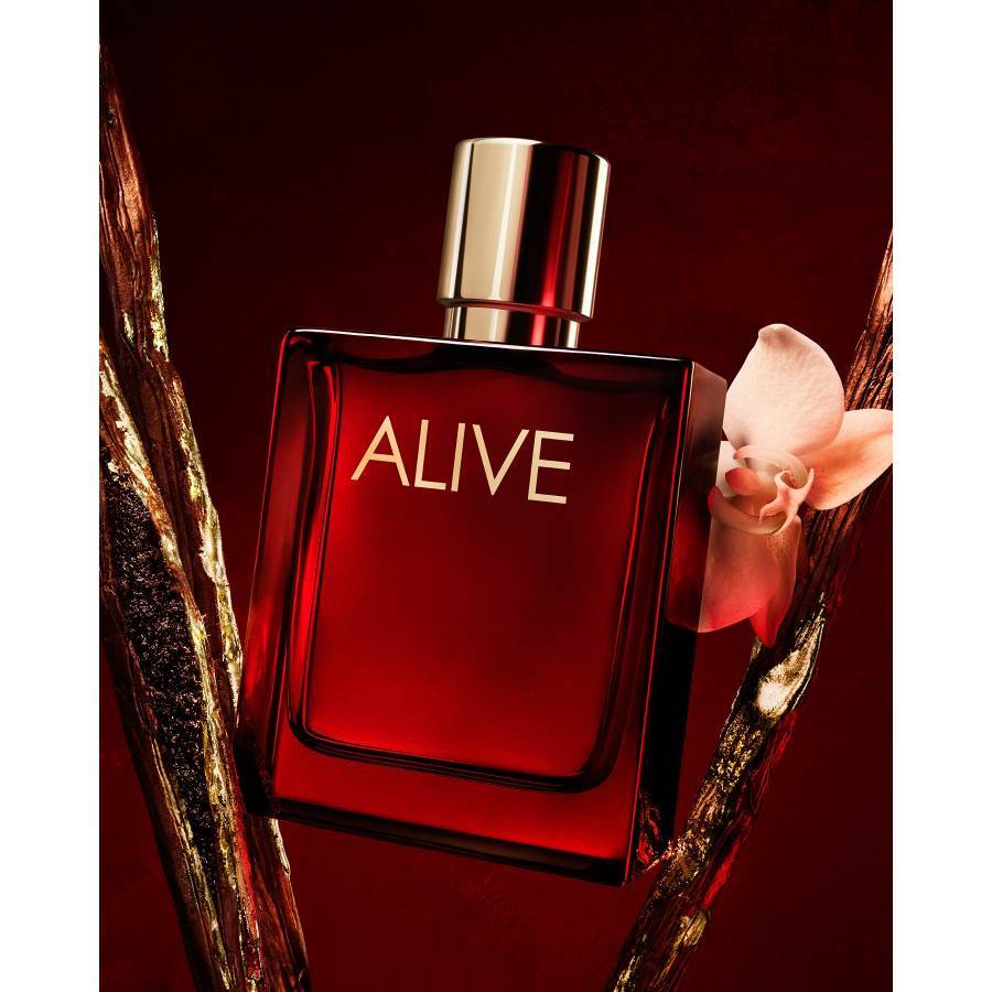 عطر BOSS ALIVE Absolu الجديد يكشف عن جوهر المرأة التي تتألّق بعطر  BOSS