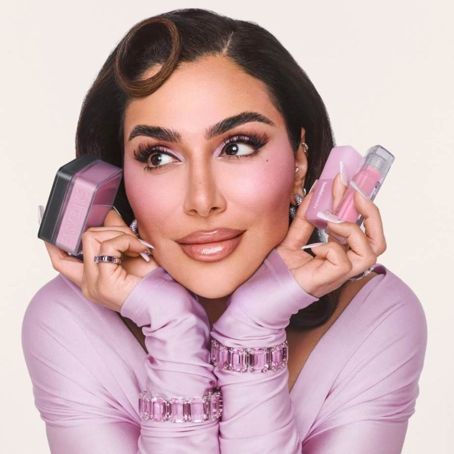 Huda Beauty تطلق مجموعة Ube بتدرّجات اللون الأرجواني