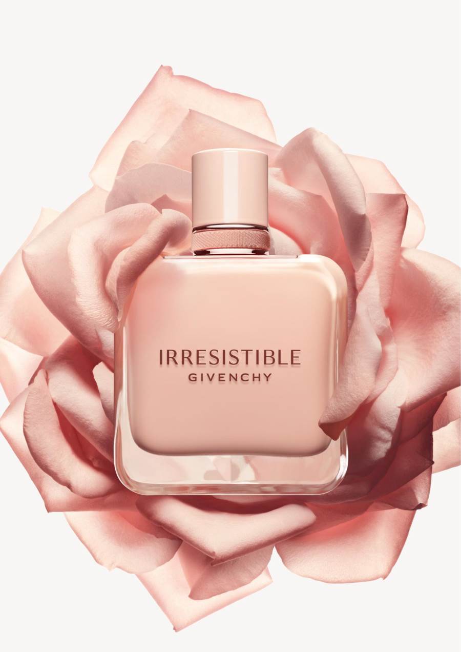 تألقي بـماء العطر Irresistible Eau de Parfum Nude Velvetمن دار Givenchy