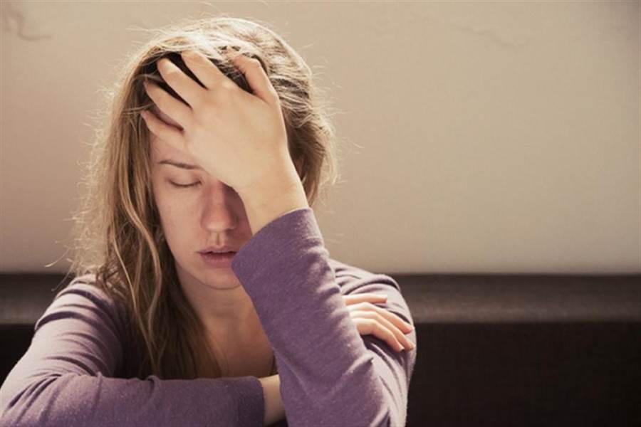 5 عادات سيئة تجعل تجاوز الانفصال أكثر صعوبة