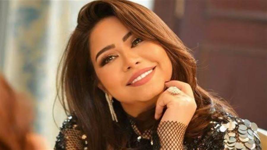 شيرين عبد الوهاب تتصالح مع محاميها ياسر قنطوش