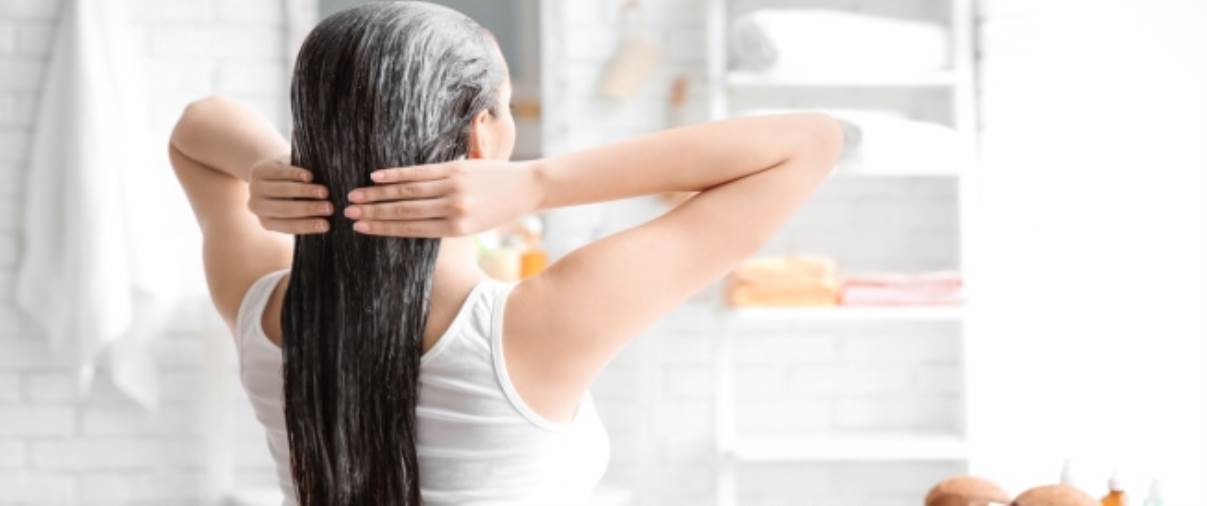 طبقي ماسك الترطيب العميق والتغذية المركزة للشعر الجاف