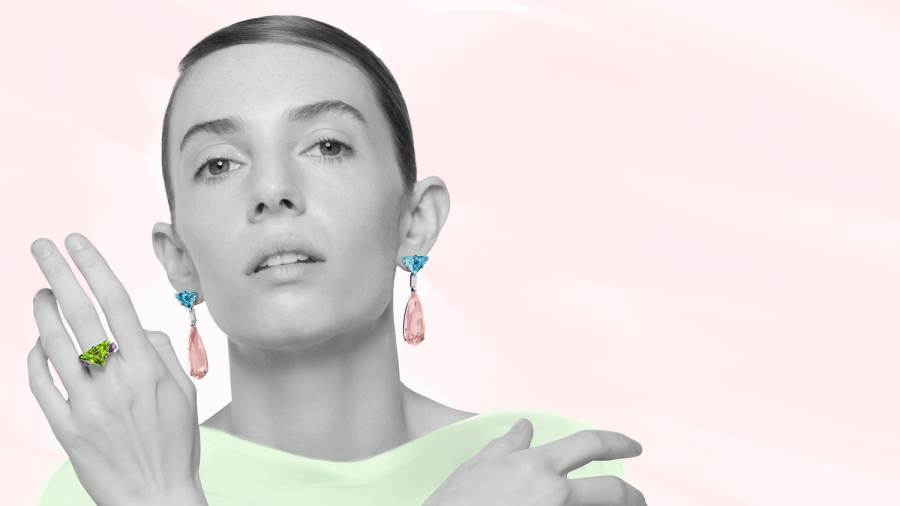 مجموعة مجوهرات Couleur Vivante من Prada.. مجوهرات تحتفي بالألوان والحياة