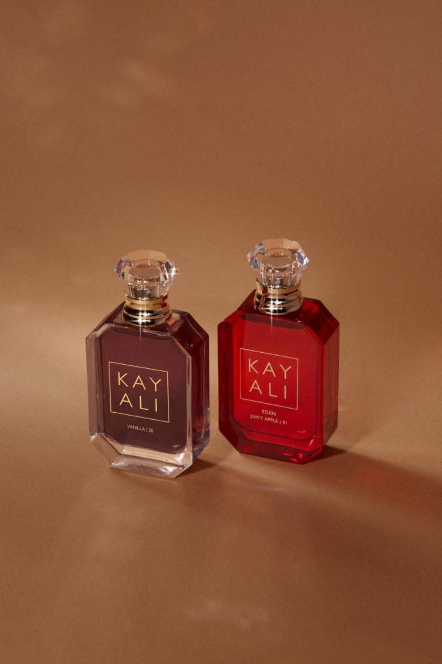 منى قطان تكشف عن المزيج العطري المثالي من KAYALI  لخريف 2025