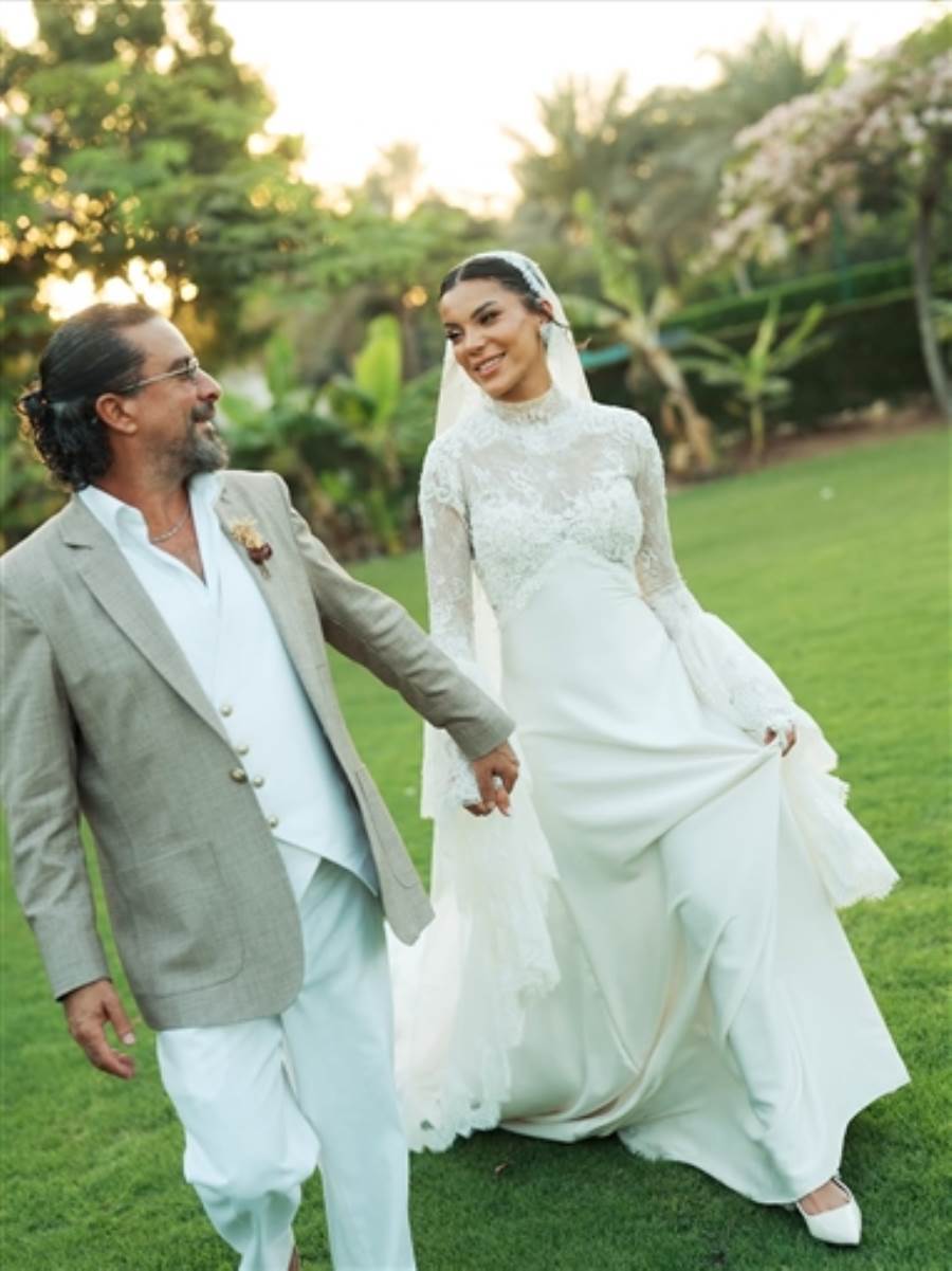  هادي الباجوري يحتفل بعقد قرانه على الممثلة هايدي خالد 
