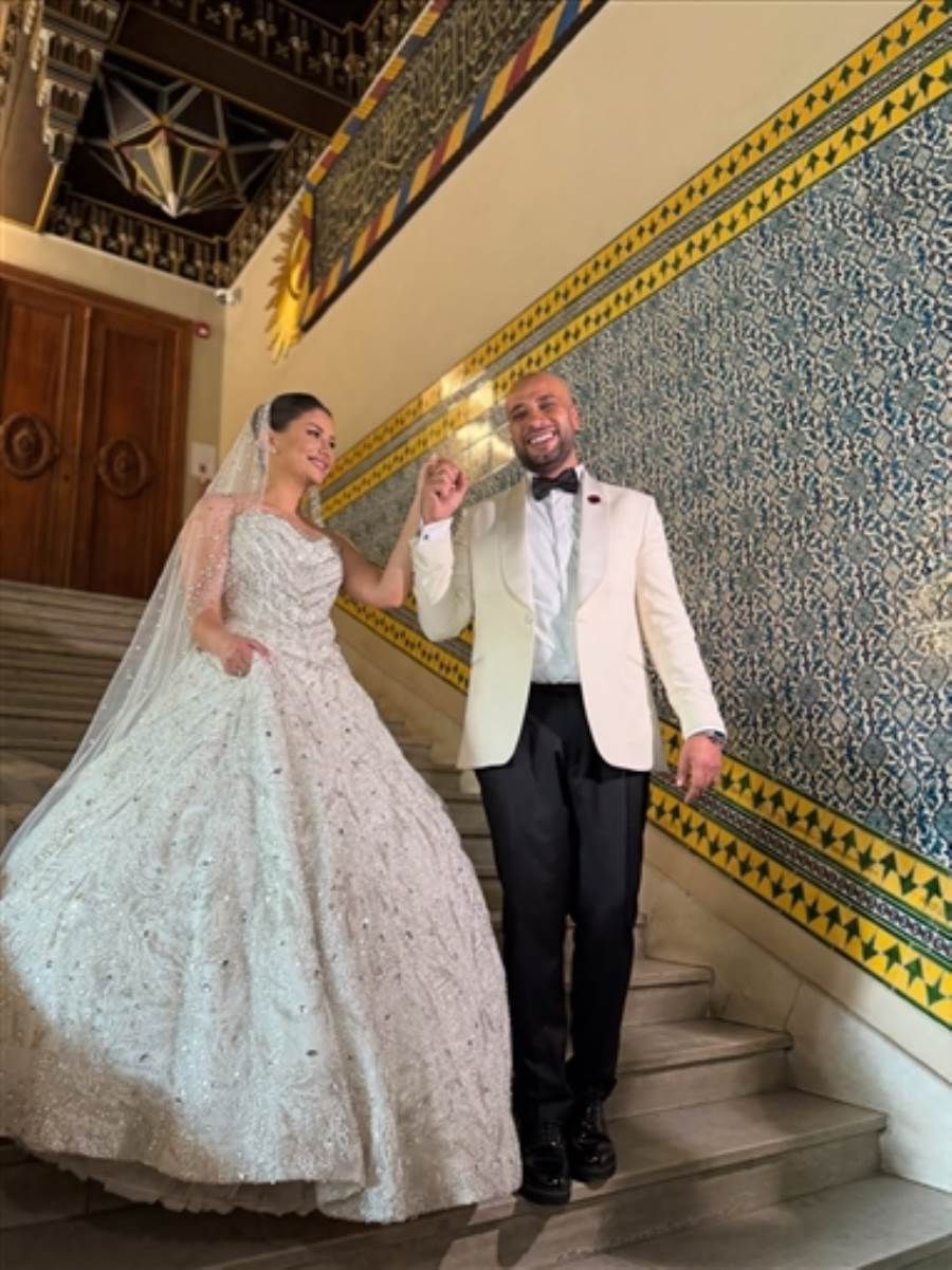  الصور الرسمية لحفل زفاف حاتم صلاح 