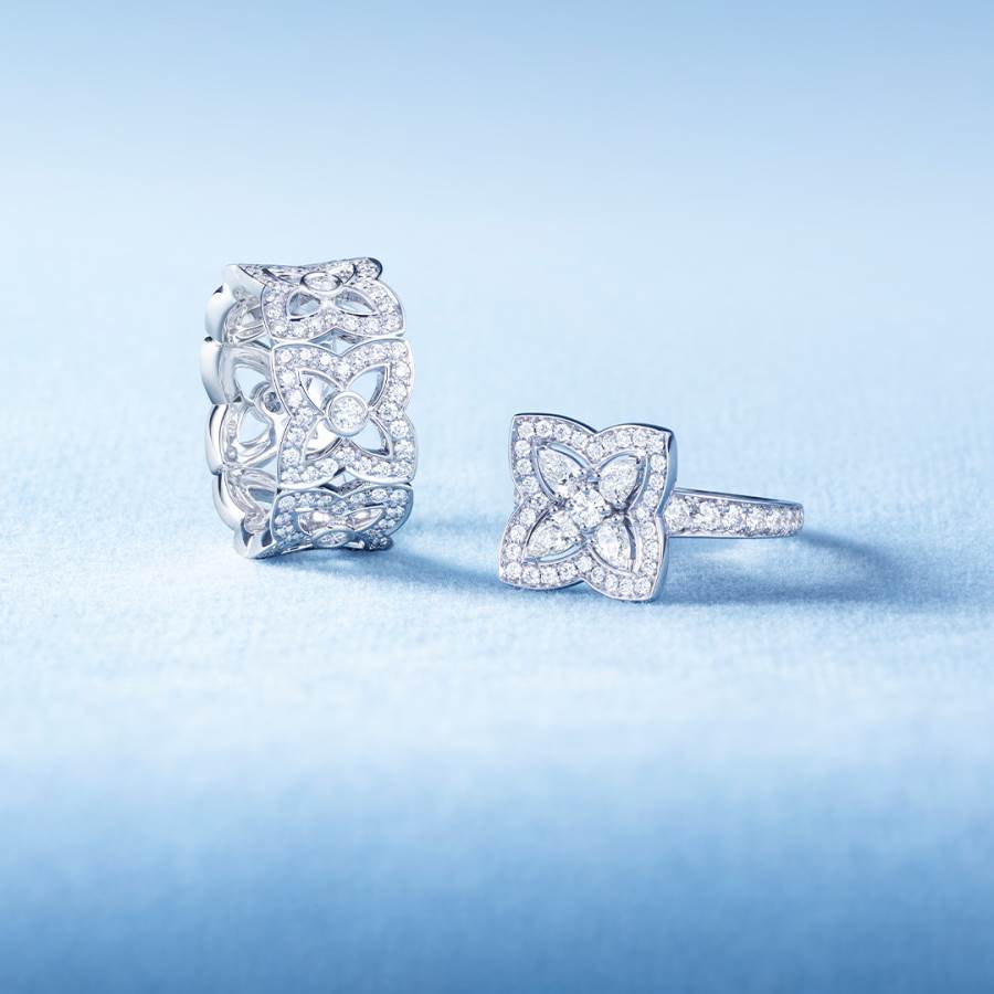 مجموعة Enchanted Lotus الفاخرة من دار De Beers