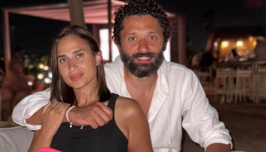 مي عمر تدعم آن الرفاعي زوجة كريم محمود عبد العزيز  بعد أنباء الانفصال