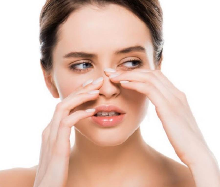 6 نصائح فعّالة للحدّ من ظهور الرؤوس السوداء والحفاظ على بشرة نقيّة