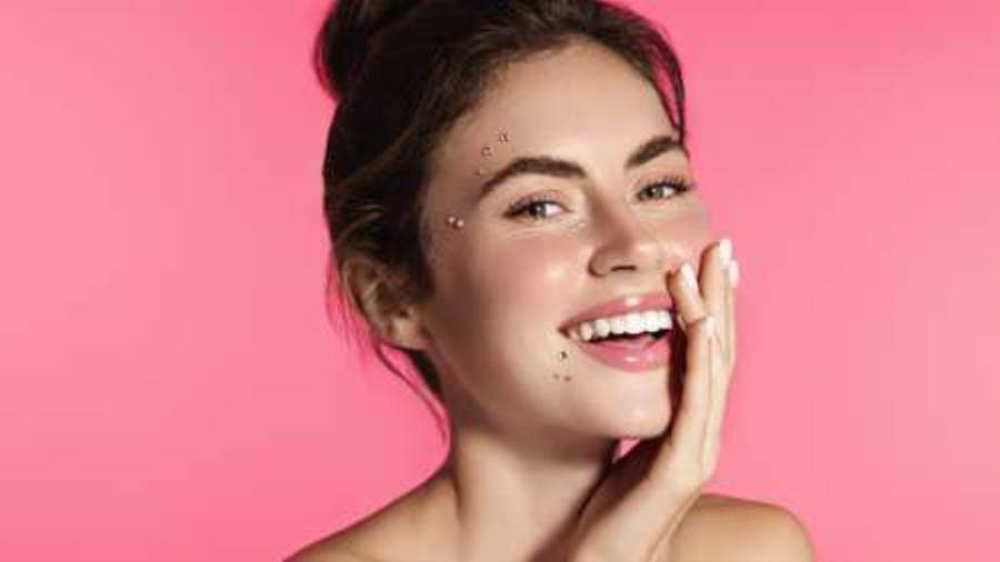 باقة من أفضل مستحضرات أحمر الخدود