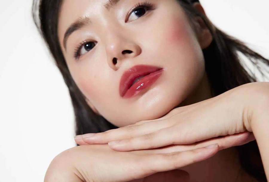 أفضل أنواع ملمّعات الشفاه الكورية لترطيب وتغذية الشفاه