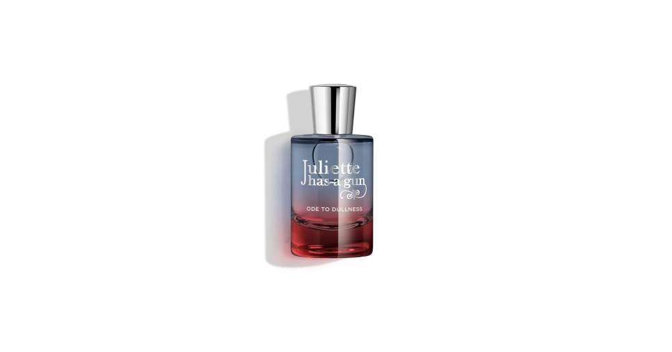 عطر Juliette Has A Gun Ode to Dullness.. مثالي لأيام الشتاء