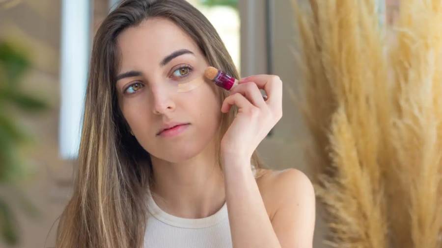 أفضل أنواع الكونسيلر الكريمي للبشرة الجافة