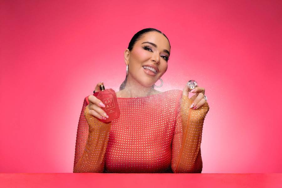 إليكِ عطر Eden Plush Pear من علامة كايالي KAYALI