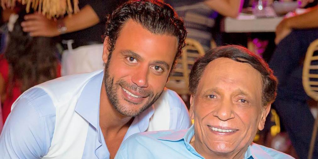 محمد عادل إمام يحتفل بعيد ميلاد أبيه