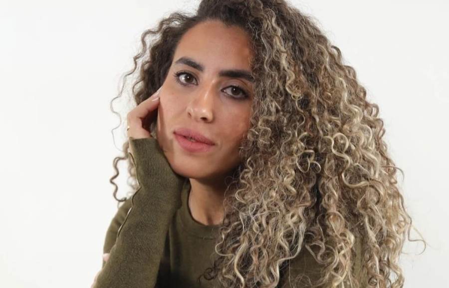 من هو صاحب عبارة "يا مصر بتعمليها إزاي"؟ منة القيعي توضح