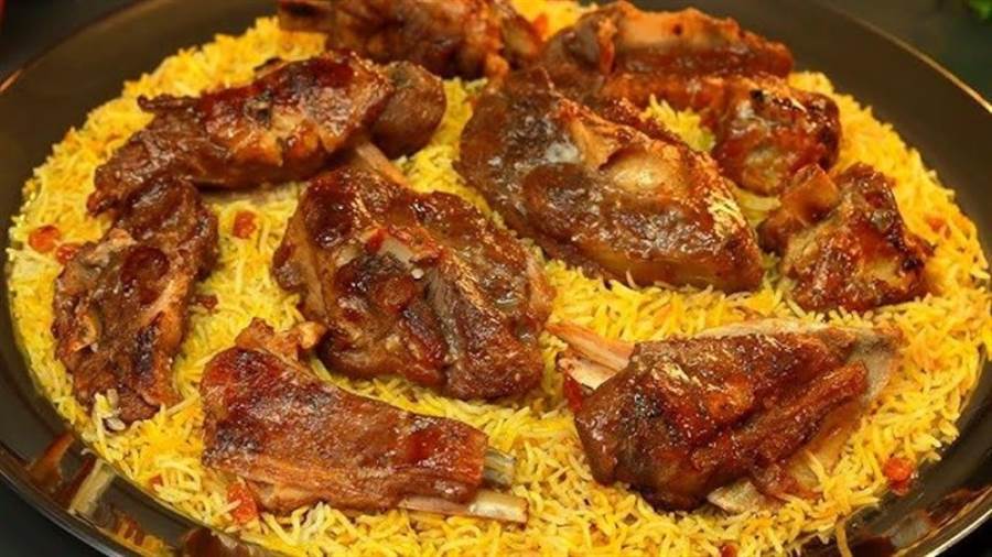 طريقة عمل مندي اللحم الأصلي في المنزل بخطوات سهلة