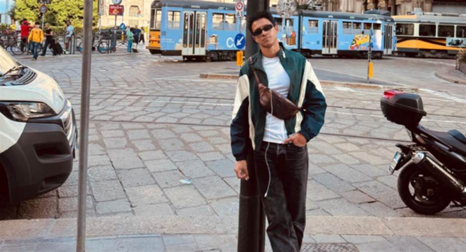 عصام عمر يبدأ تحضيرات فيلمه الجديد "بيتزا" من إيطاليا