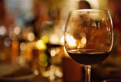 الكحول وتأثيراته الممكنة على الجسم