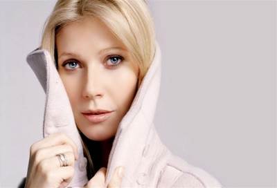 جوينيث تعترف بصعوبة التخلص من وزن الحمل الزائد