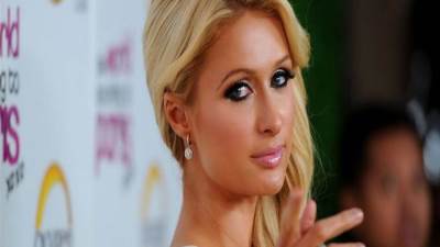 خبر سيئ لمن كانوا ينتظرون المزاد .. مقتنيات باريس هيلتون لن تعرض على الإنترنت