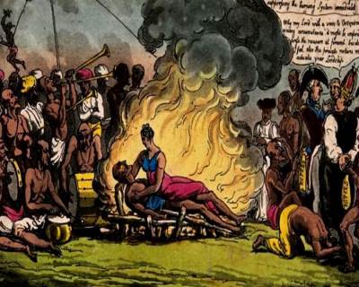 بعد أن صدمت لوفاة خطيبها المفاجئة .. عروس هندية تتزوج من جثة خطيبها 