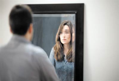 "حائرون جنسيا"بالكويت يطلبون إعادة النظر بـ"تجريم التشبه بالنساء"