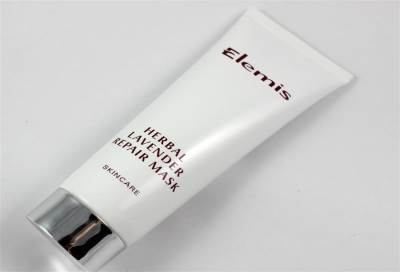 قناع يحتوي على الكولاجين بملمس الطين من Elemis
