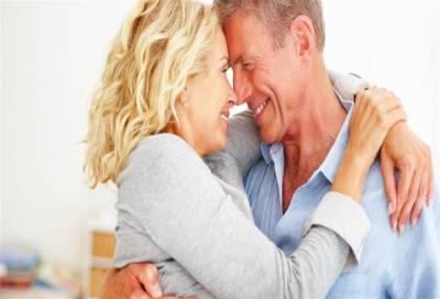 مفاهيم خاطئة .. الجنس بعد المعاش لا يصاب بالتجاعيد