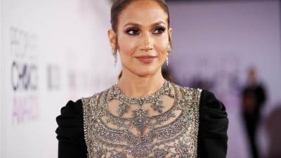 أنباء عن اعلان طلاق جنيفر لوبيز ومارك أنتوني في عيد الحب