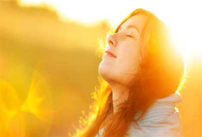 بحث علمي : نصف سعادة الانسان تأتي من جيناته