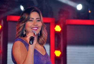 الأمن ينقذ شيرين من المعجبين .. وتتحدى الرقابة في الكويت برقص مثير