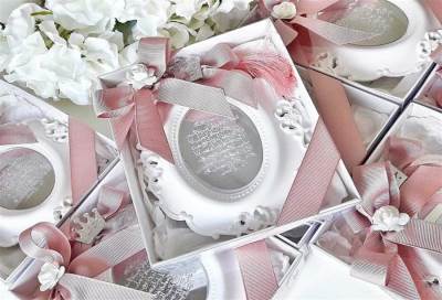 الموضة لا تترك شئ .. مصاحف بنكهة «التوت» ورائحة «اللافندر»