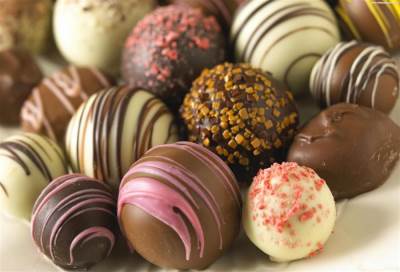 لماذا ينجذب المخ نحو الحلويات؟