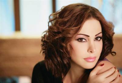 أمل حجازي تضع مولودها.. ووتطلق عليه أسم " كريم"