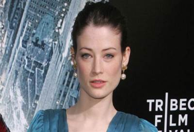 انتحار الممثلة البريطانية لوسي جورن نجمة سبايدر مان بباريس