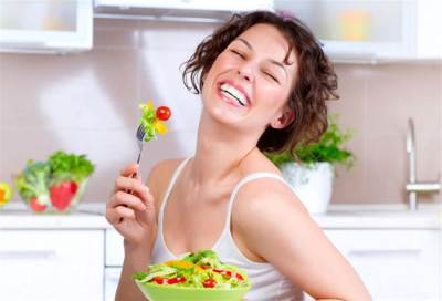 العلاقة بين الغذاء والحالة المزاجية وتأثيرها على صحة الفرد