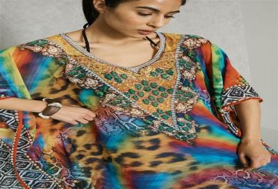 «قفطان 2010» في دورته الـ14 .. بوهيمية من رحم الأصالة