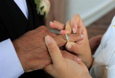 تحديات تواجه تمازج الأجناس أو الزواج العرقي