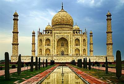 نسيج «الكادي» مفخرة الهند .. ينتج خارج المشاغل ويوفر  مليون فرص عمل