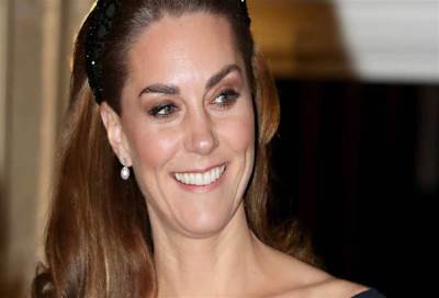 فستان زفاف كاترين ميدلتون .. يعرض في المعرض الصيفي لقصر باكنجهام