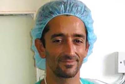 أول جراحة لزراعة ساقين تعيد أمل الحركة لمعاقٍ إسباني